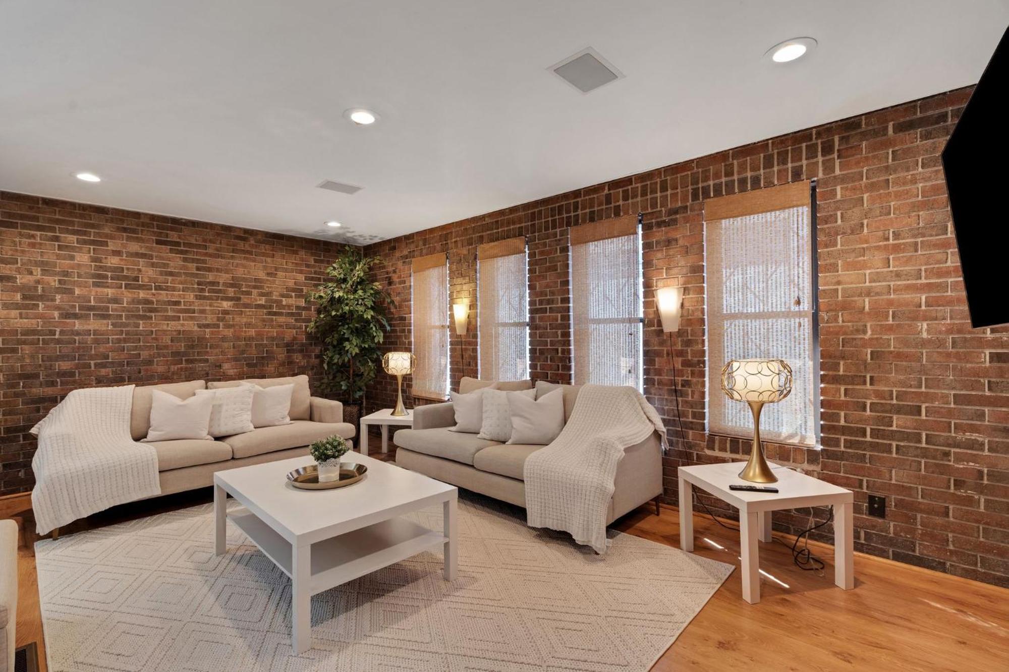Beltline Beauty Mins To Benz Stadium, Game Room Атланта Экстерьер фото